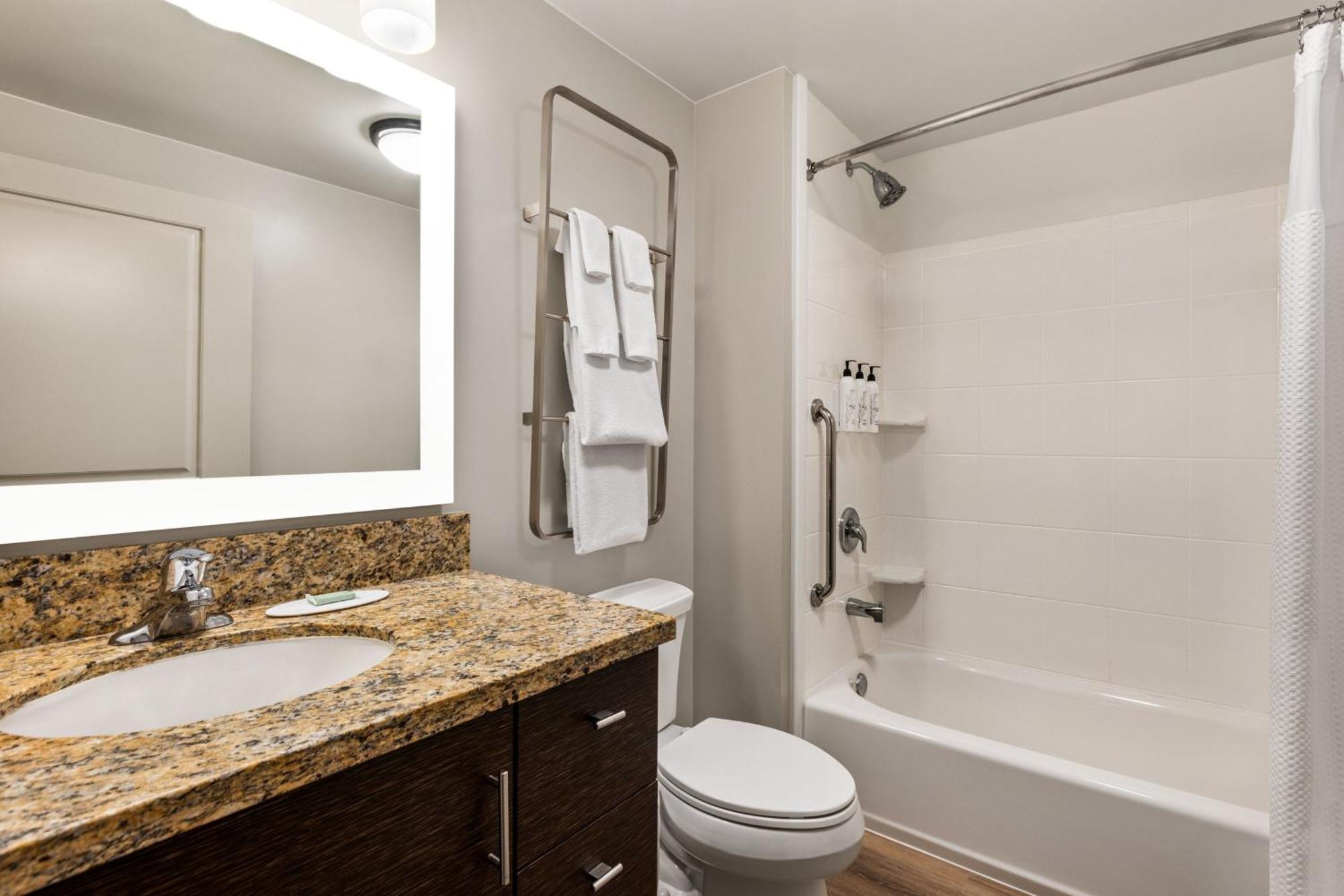 Towneplace Suites By Marriott Harrisburg West/Mechanicsburg Eksteriør bilde