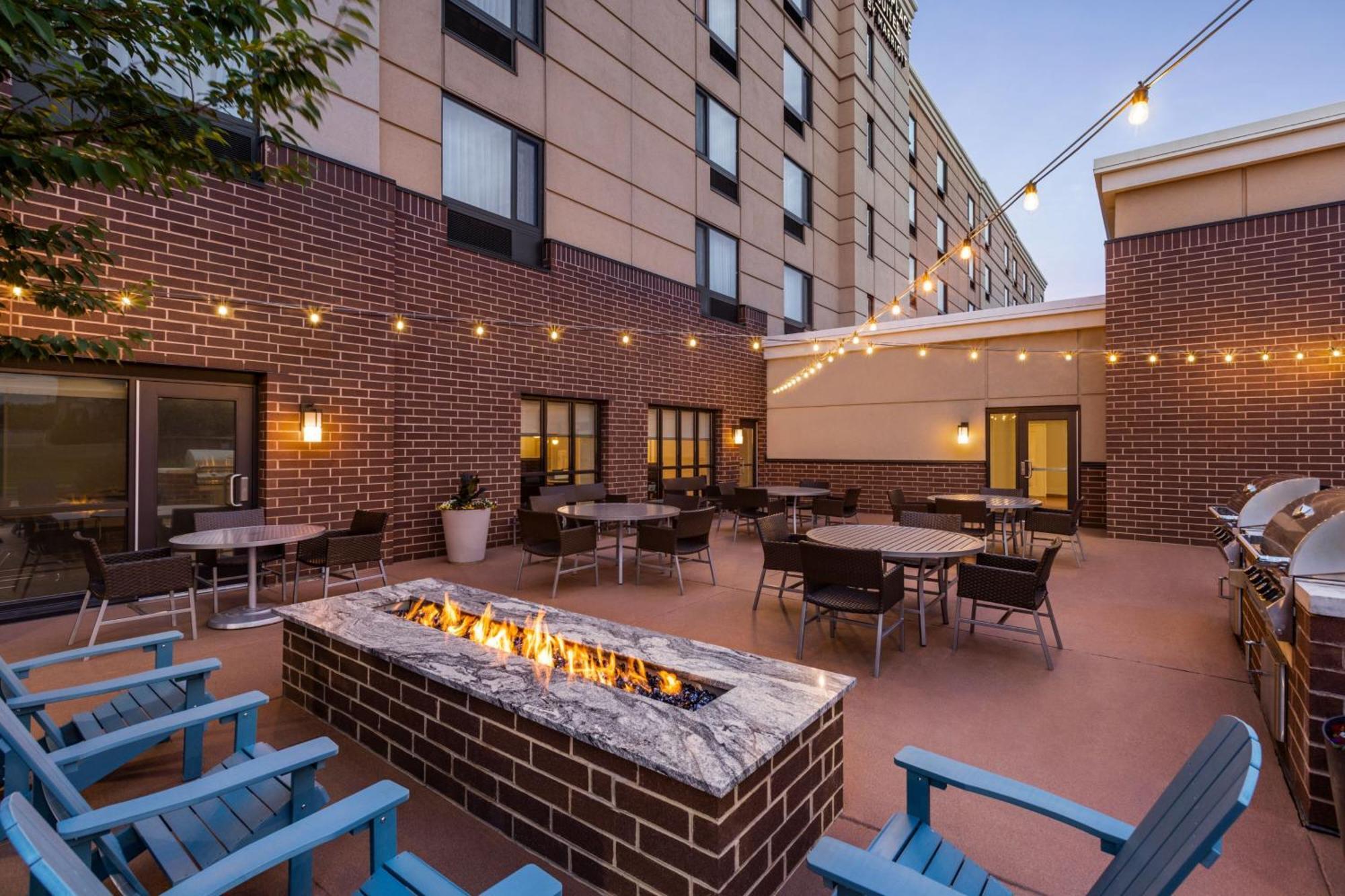 Towneplace Suites By Marriott Harrisburg West/Mechanicsburg Eksteriør bilde