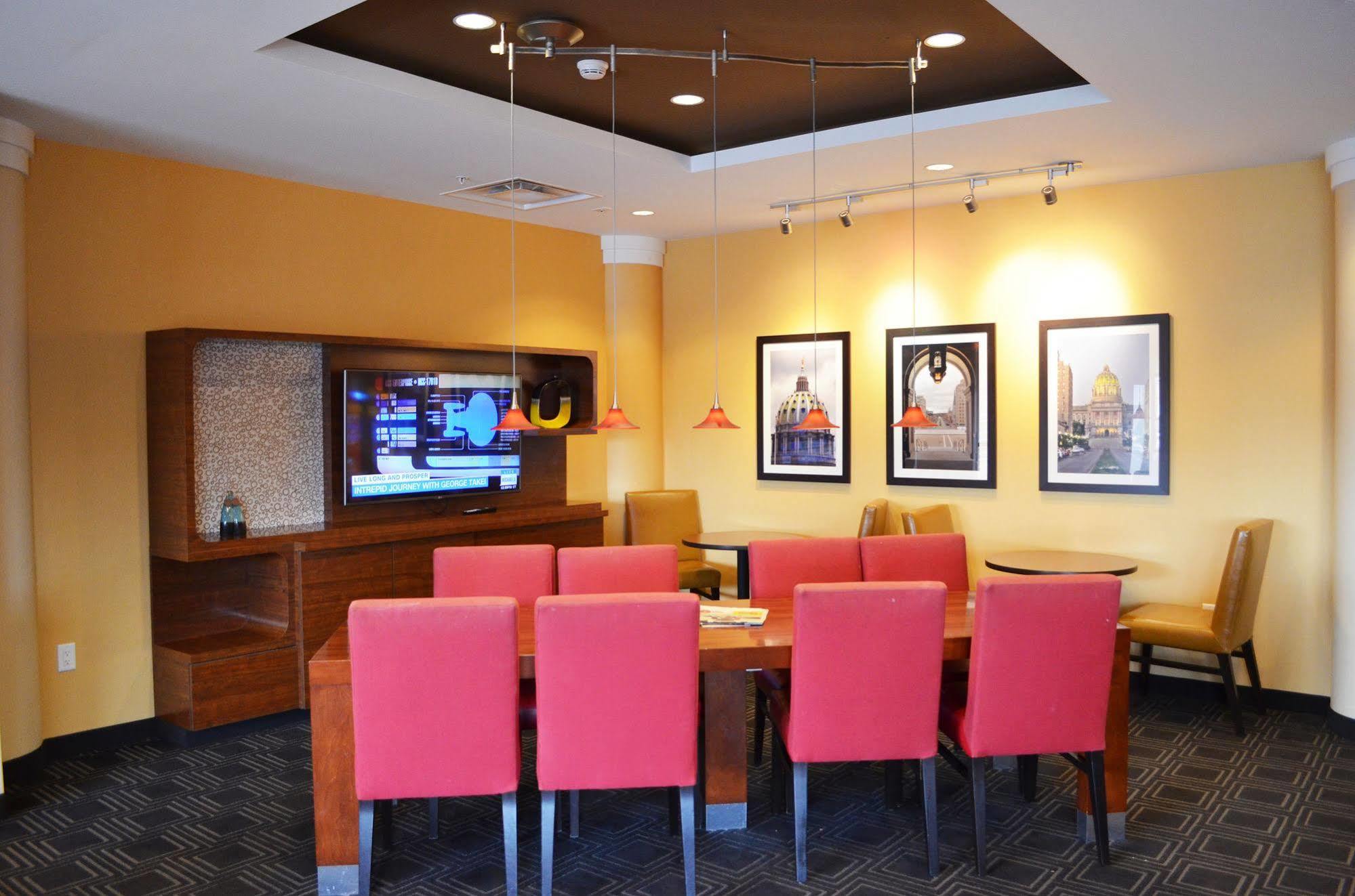Towneplace Suites By Marriott Harrisburg West/Mechanicsburg Eksteriør bilde